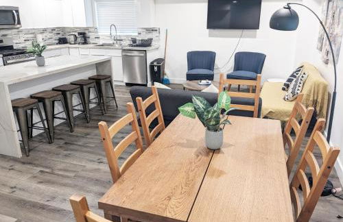 Wonderful 3 Bedroom Home Perfect for Getaway - Photo 50