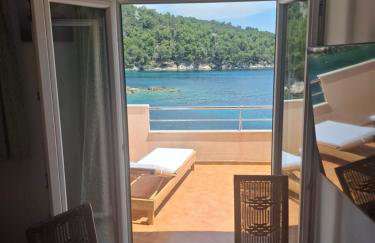 Robinson Medvidna Hvar Apartments - Photo 27