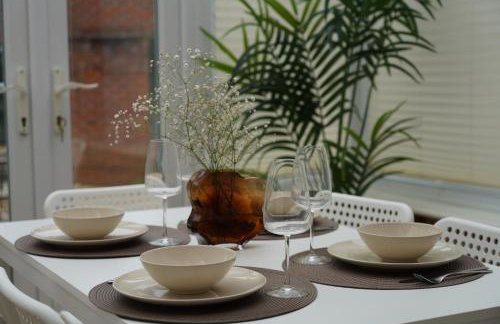 Spacious 5 Bed in Oxfordshire - Foto 1