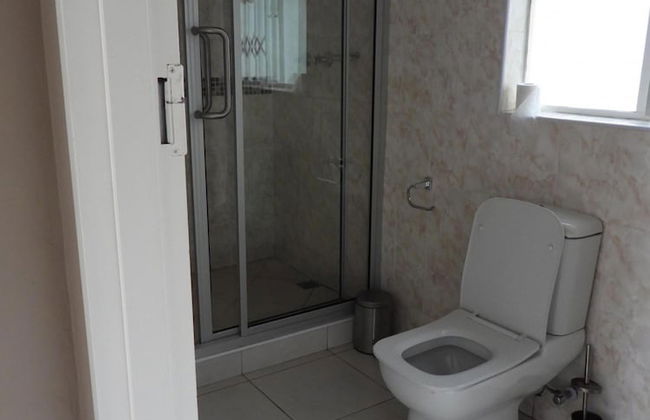 2 Bed Apartment With Ensuite Kitchenette- 2071 - Foto 22