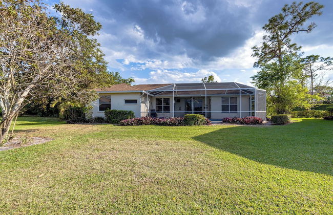 Private Pool, Pond Views, & Bonus Lounge in Gated Naples Community Drive to Dining & Sand - Foto 41