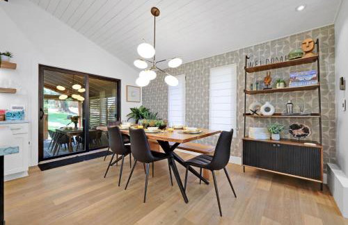 Family-Friendly Luxe Home with Sauna - mins to UO - Foto 12