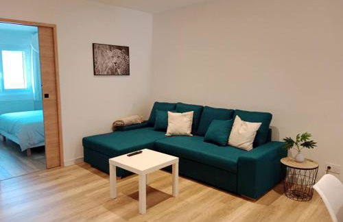 Le Pérouges 3ch proche toutes commodités - Foto 5