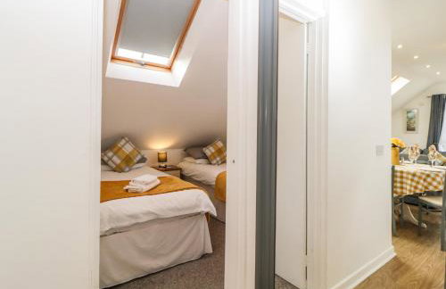 Monterey Mews - Foto 14