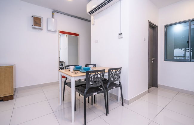 OYO Home 89599 Beautiful 2br 3 Towers - Foto 40