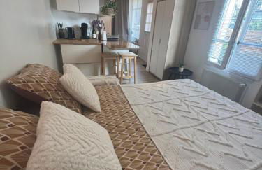 Escale Cosy à Pontoise avec terrasse - Foto 13