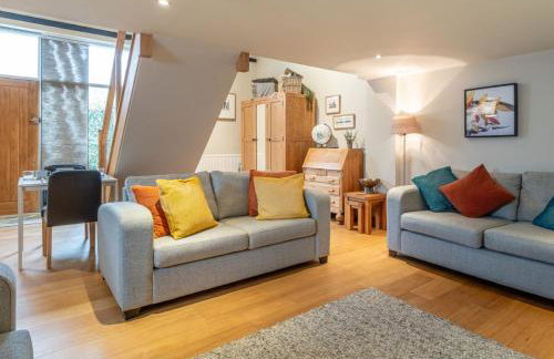 The Coach House - Cosy Retreat in Warwickshire! - Photo 51