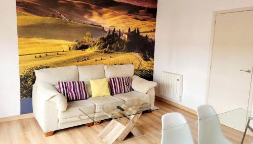 AMPLIO PISO LUMINOSO CERCA DEL CAMINO Y CATEDRAL C3 - Photo 5