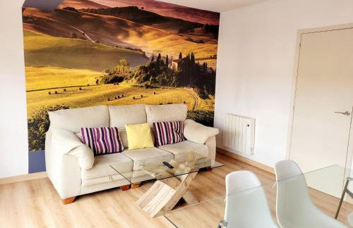 AMPLIO PISO LUMINOSO CERCA DEL CAMINO Y CATEDRAL C3 - Photo 5