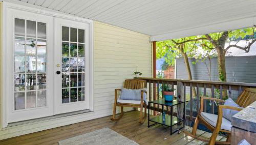 Bright & Spacious 3BR Cottage Minutes to DC - Foto 5