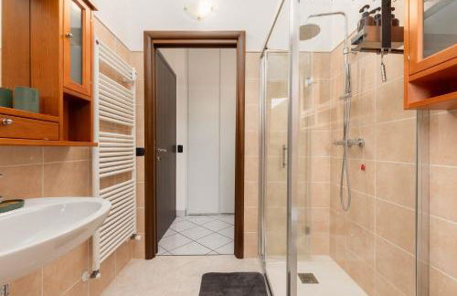 Aprica favoloso con terrazzo wi-fi Netlix 4 ospiti comodi 3 minuti dalle piste -davvero comodo - Foto 14