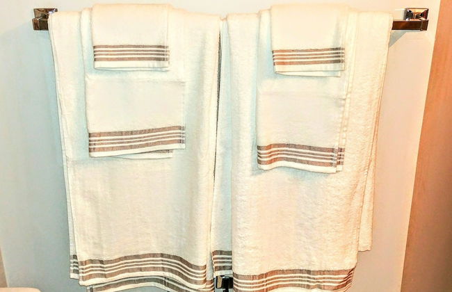 Osborne Village - Photo 7