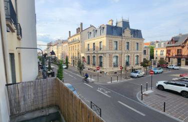 Studio centre Saint-Germain-en-Laye - RER A - Proche Paris & Versailles - Foto 11