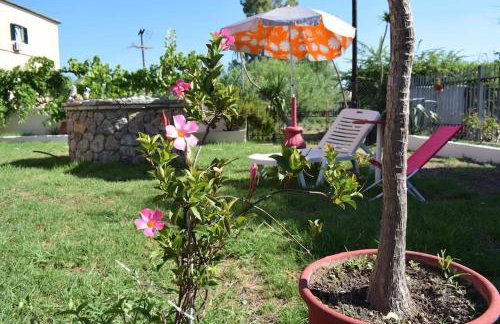 Private Villa AKOBARA, 2km from city center - Foto 7