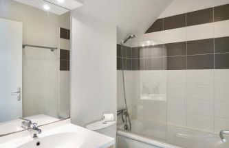 Cabane aux étoiles -piscine-golf à 50m - Foto 19