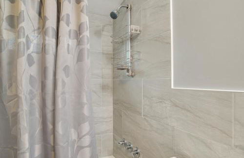 1 Mi to Windmill Beach Cape Cod Couples Retreat - Foto 20