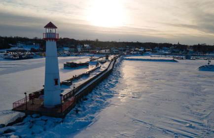 Fall Colors Getaway Walk to Downtown & Ferry - Foto 3