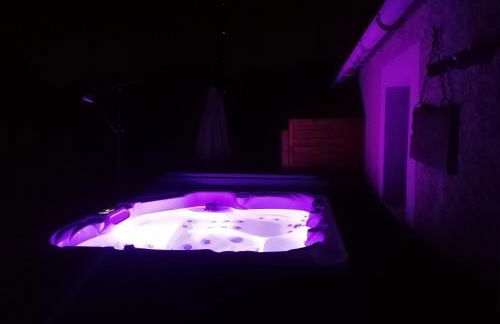 Gîte de charme SPA privatif, Piscine L'oustau di Tonin - Photo 12