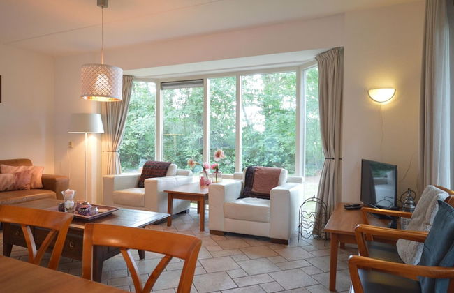 Peaceful Holiday Home in Lemele - Photo 17