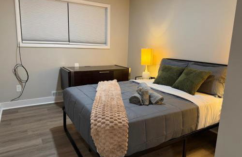 Spacious 5 bedroom single family home sleeps 12 with driveway near DC - Foto 18