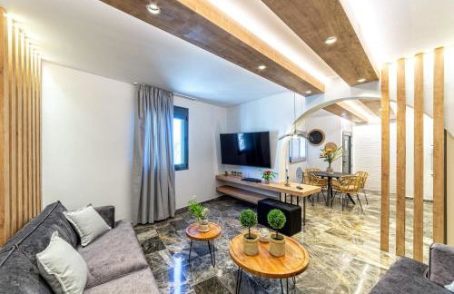 Elegant Roof Deck House with Jacuzzi - Foto 24