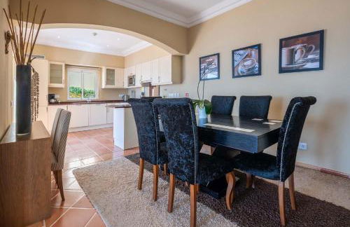 Designed Villa Palheiro Village by Holiday Rental Madeira - Foto 17