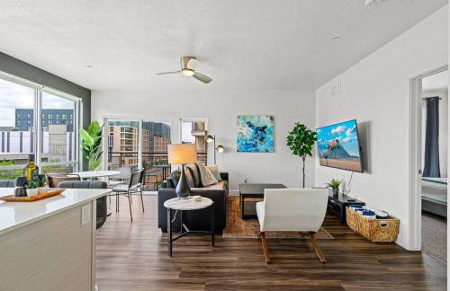 Gorgeous Central City 2BD 2BA - Foto 25