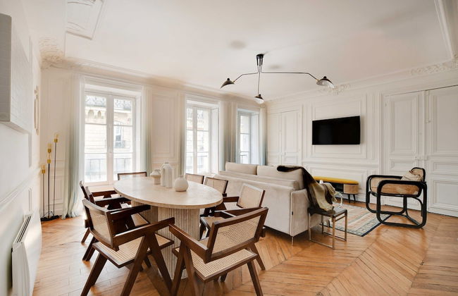 Parisian Luxury & Charm With A/C - St Germain - Photo 19