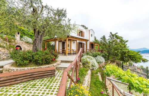 Starhost - La Casella seaview garden terrace and parking - Foto 58