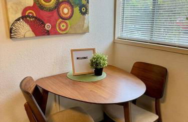 Seattle-Queen Anne--7 BR 3 BA--One Block to SPU - Foto 52