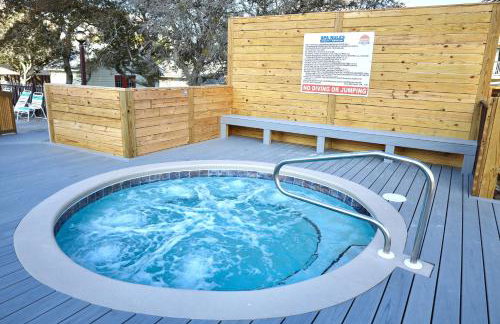 Pink Dream House - 2BR, Pools, Patios, & Walk to Ocean in Panama City Beach - Foto 64