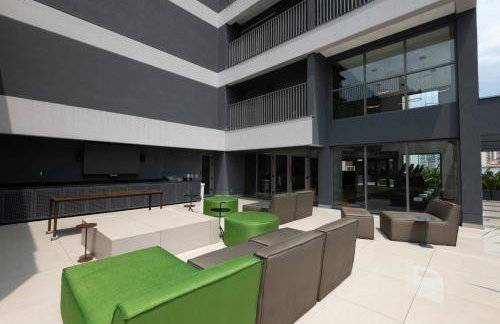 Studio 509 - Lindo studio ao lado do metro e shopping com Alexa - Foto 40