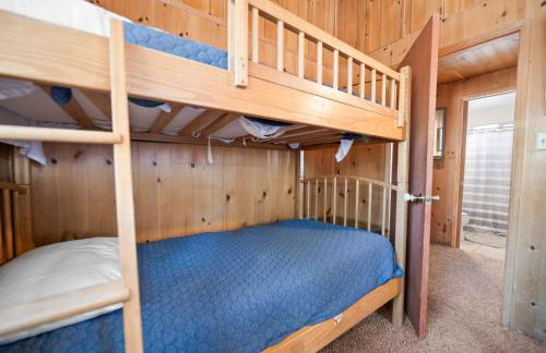 Owl Cabin - Sierra style cabin located on a quiet road in Fawnskin and backs up to National Forest! - Foto 29
