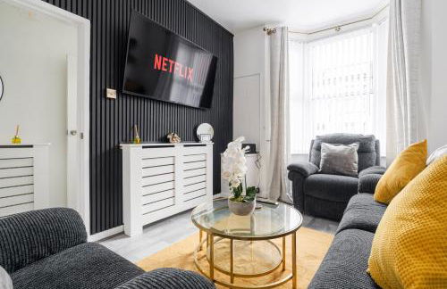 Newly Renovated 4BR House with lots of amenities - Foto 2