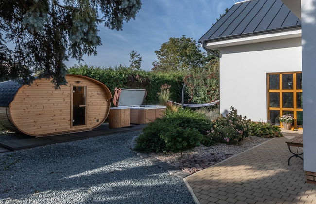 Komarov Pkk031 in Kladruby nad Labem - Foto 32