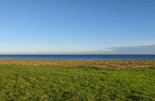 Beach Walk - Photo 2