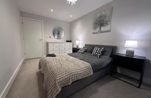 Cosy Flat in Stevenage Town Centre - Foto 1