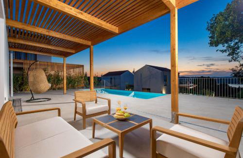 Villa 4 with Pool Soline, Krk, 280 m from beach, by 4Villas - Photo 24