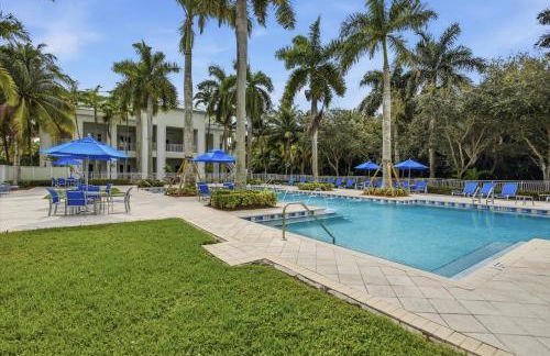 Spacious 1BR Loft Villa - Pool Golf - Doral Downtown - Foto 1