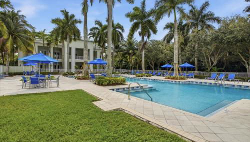 Spacious 1BR Loft Villa - Pool Golf - Doral Downtown - Foto 1