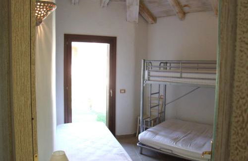 Mansion On The Hill - Photo 28