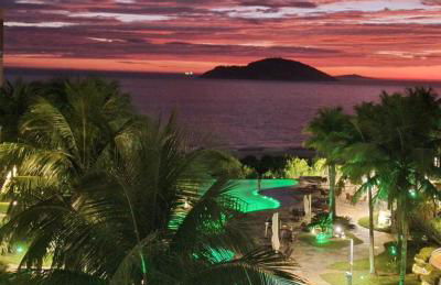 Cobertura Camboinhas Pé NA AREIA e Vista Espetacular - Foto 2