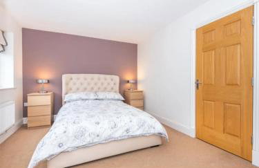 9 College Court Spacious, Modern 4-Bed Townhouse in York - Pass the Keys - Foto 3