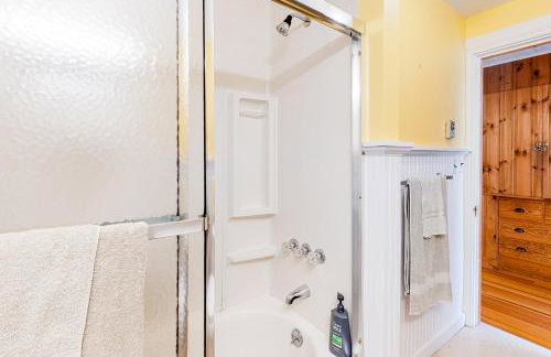 Lakefront Retreat - Foto 19