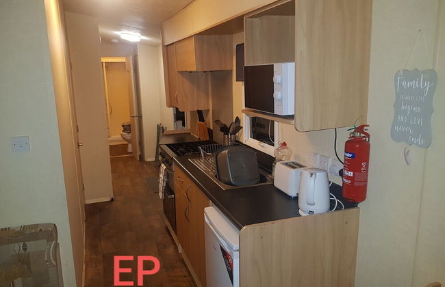 Lovely 3-bed Caravan in Towyn - Foto 4