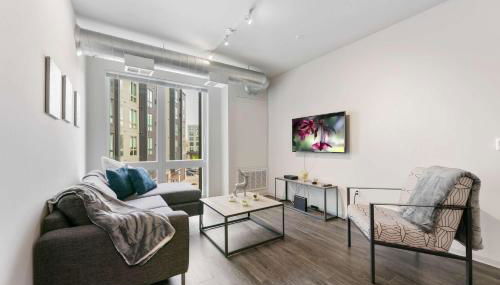 Spacious and Modern With Premium Amenities Near U of M - Foto 2