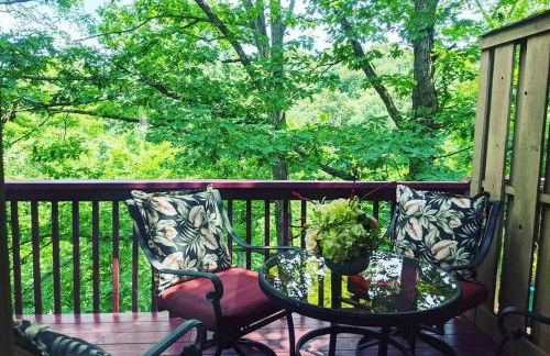 Corner Lake Getaway - Photo 4