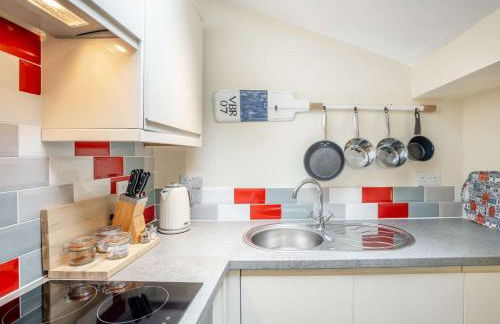 2 Bed in Llwyngwril 58564 - Photo 12