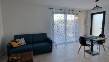 Terre de Crussol - Gite 3 étoiles en Ardèche, avec piscine et clim, 2-4 personnes - Foto 5