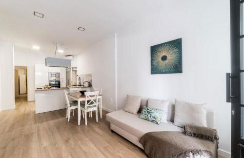 Moonkey - Apto. Albéniz, con acogedor patio - Photo 4